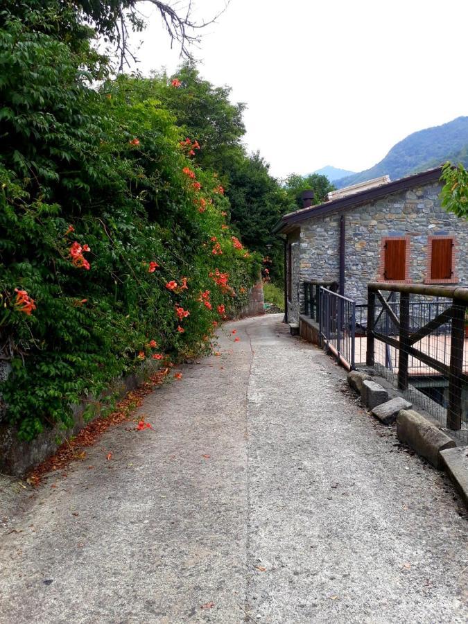 Old Village Linda - Tra Lunigiana & Cinque Terre Comano  Buitenkant foto